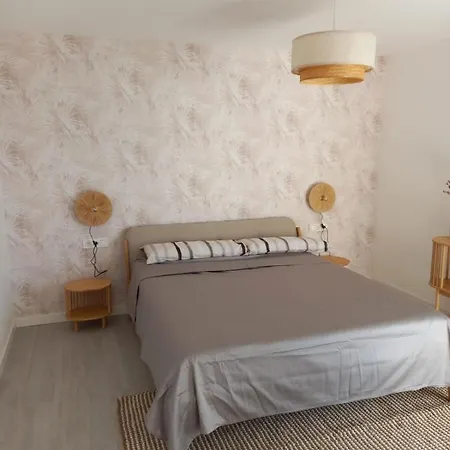 Luxury Aparment In Casilla De Costa With Jacuzzi- Follow The Sun Apartment