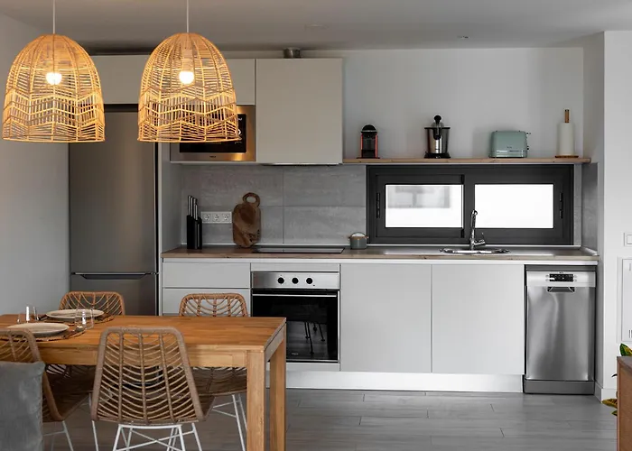 Апартаменты Luxury Aparment In Casilla De Costa With Jacuzzi- Follow The Sun